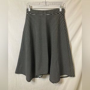 High-Low striped skater skirt🖤🤍🖤🤍